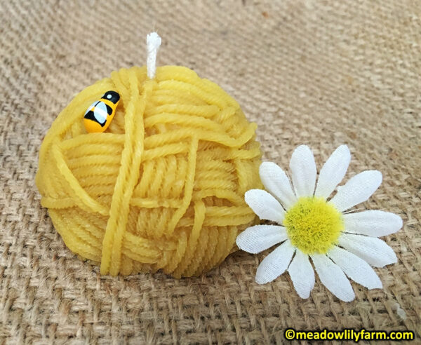 Beeswax Ball of Yarn Candle